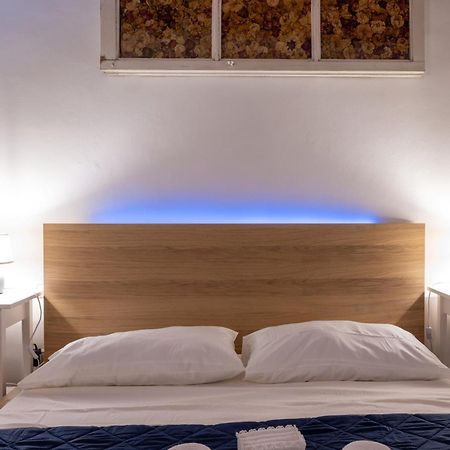 Apartamento Tipica Cozy House + Parking! Florencia Exterior foto